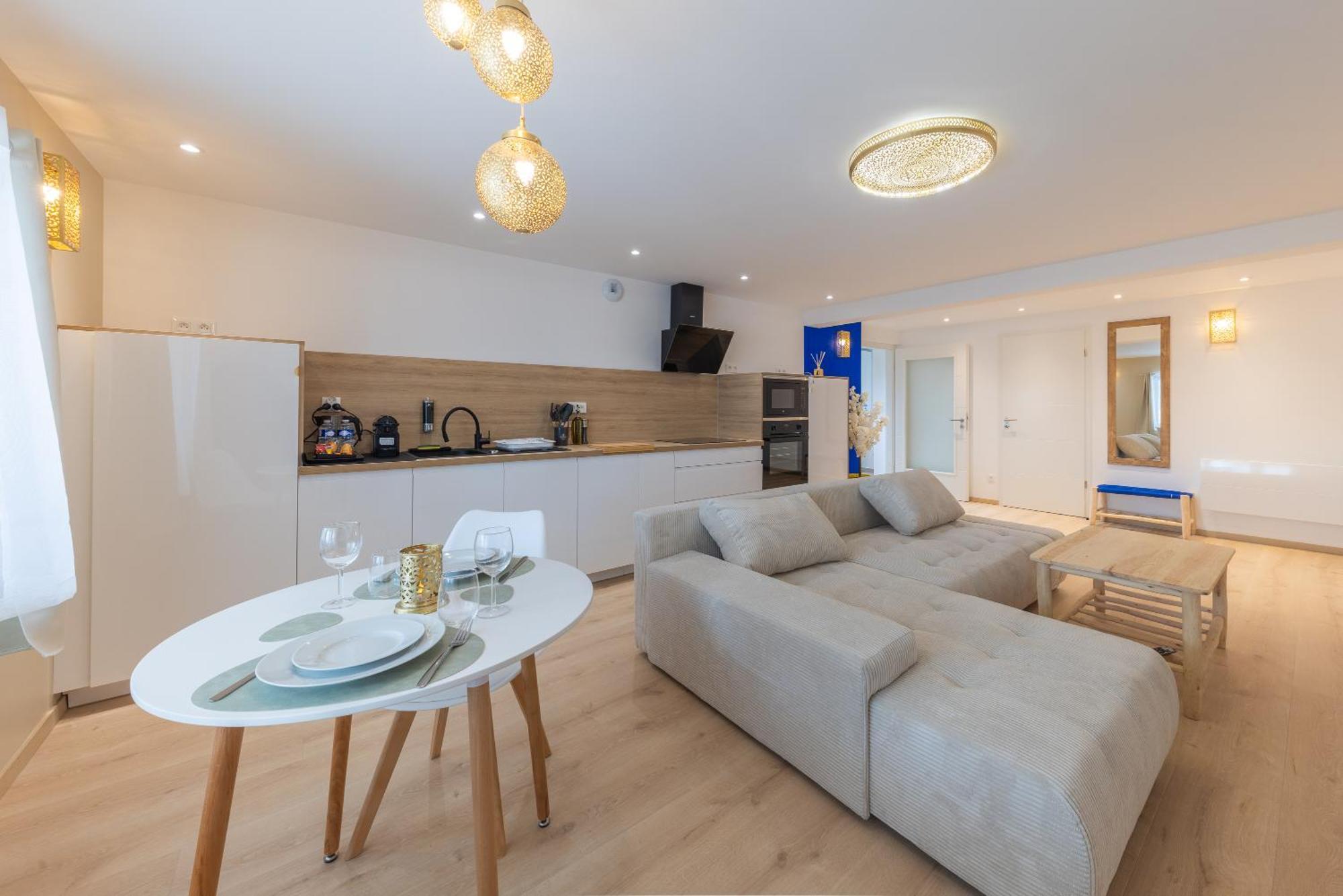 L'Andalouse & Spa Privatif - Strasbourg Mittel Mittelhausbergen Ngoại thất bức ảnh